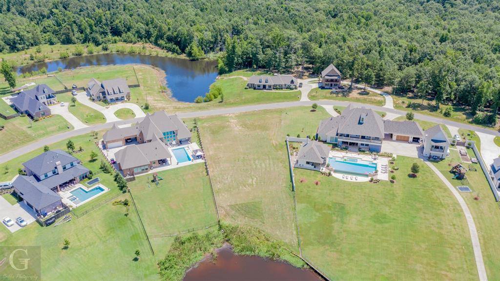 Benton, LA 71006,1417 Suwannee Lane