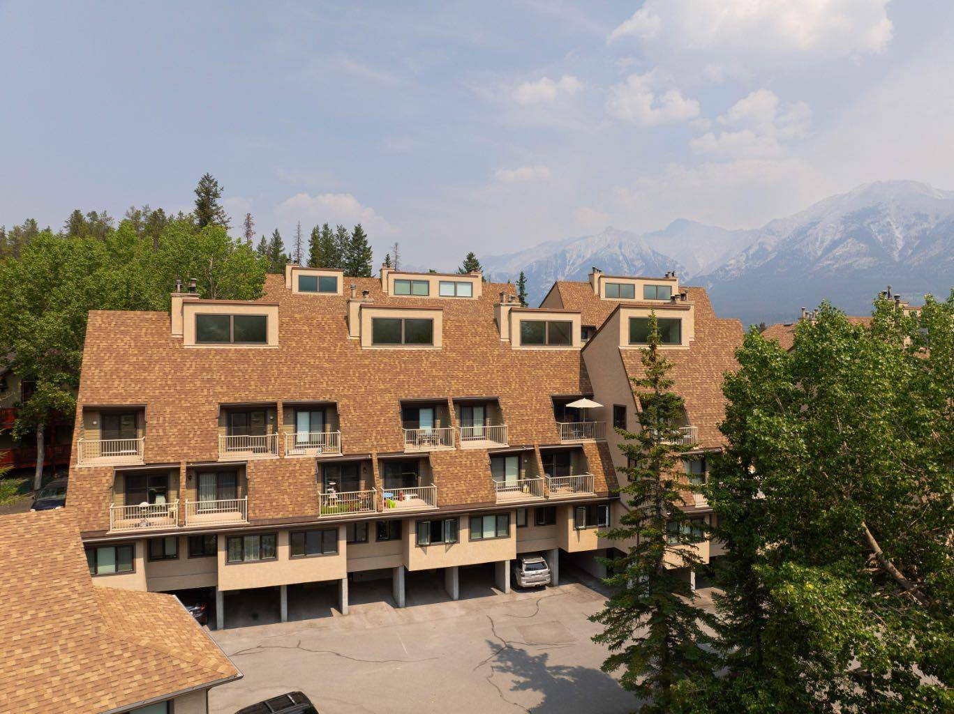 Canmore, AB T1W2W1,200 Three Sisters DR #213