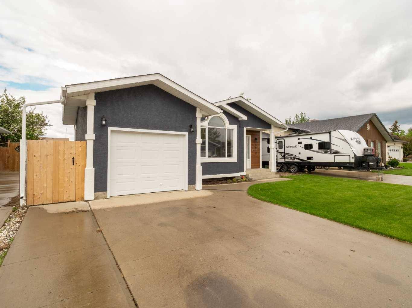 Taber, AB T1G 1A2,3910 Harmony Place