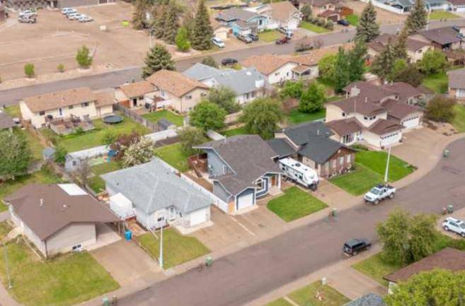 Taber, AB T1G 1A2,3910 Harmony Place