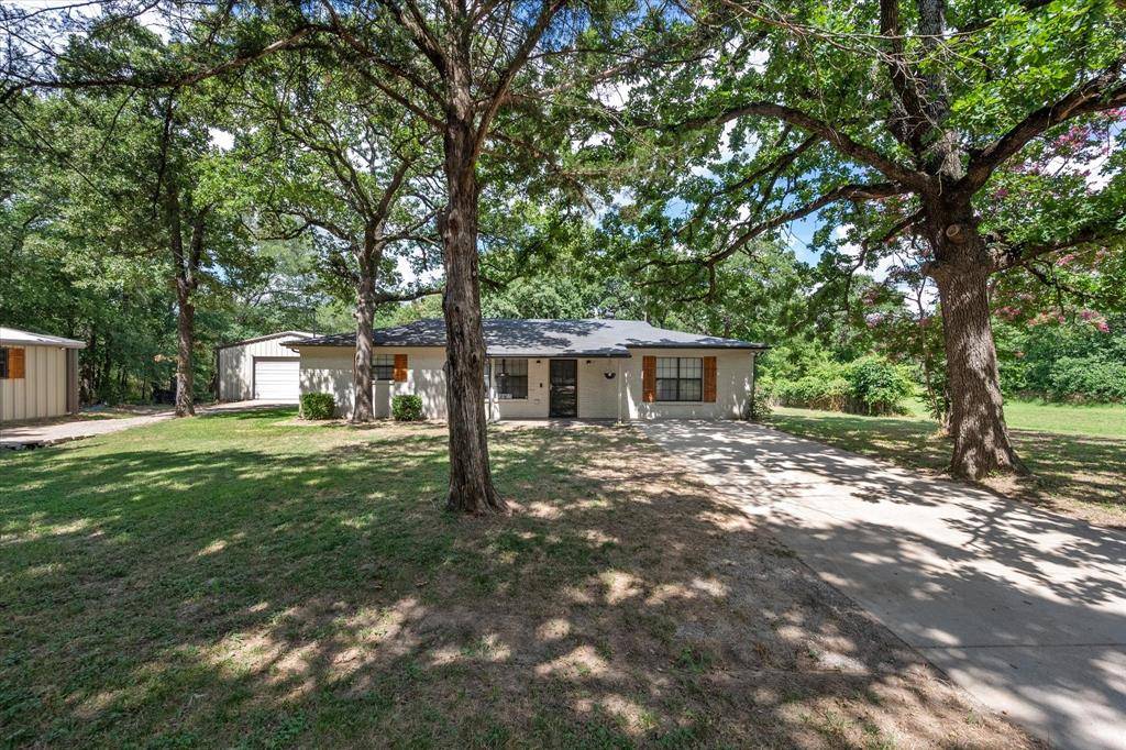 Burleson, TX 76028,645 Timber Road