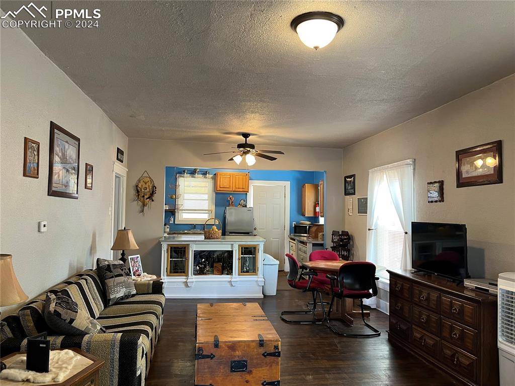 La Junta, CO 81050,308 E 10th ST