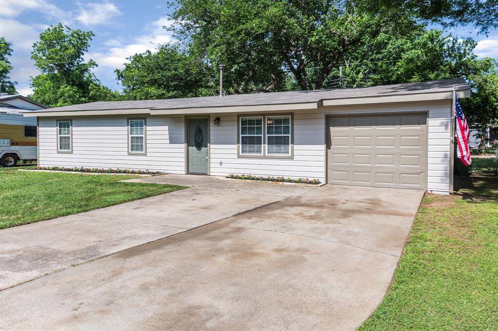 Hurst, TX 76053,39 Lynn Court