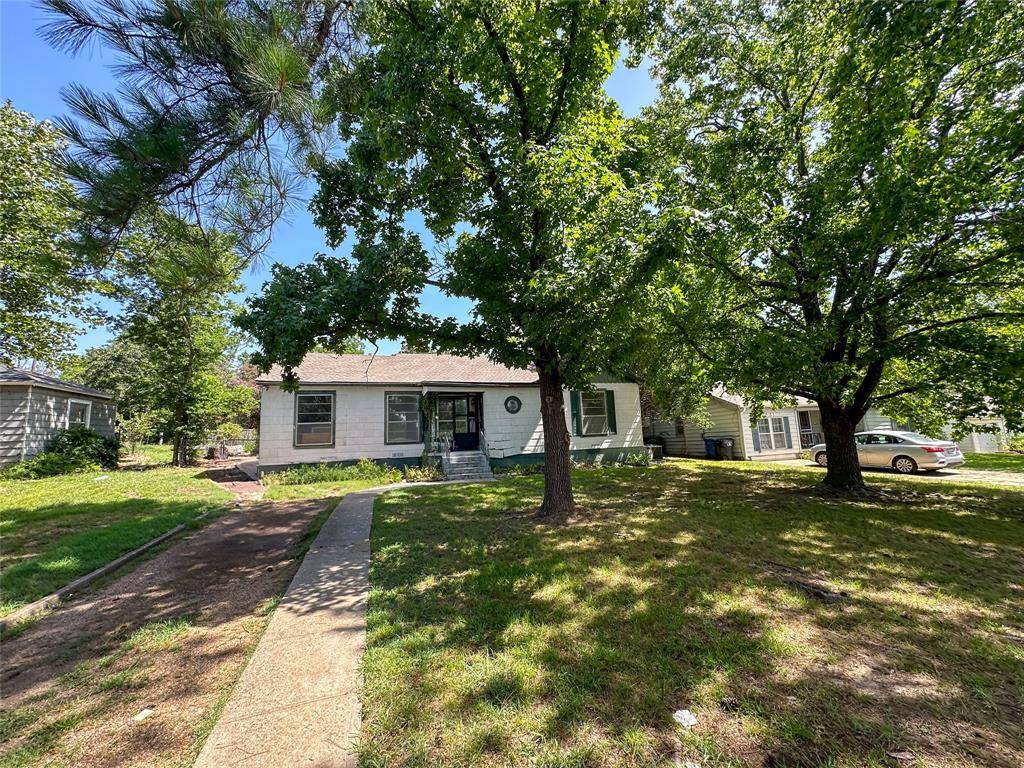 Denison, TX 75020,1501 W Day Street