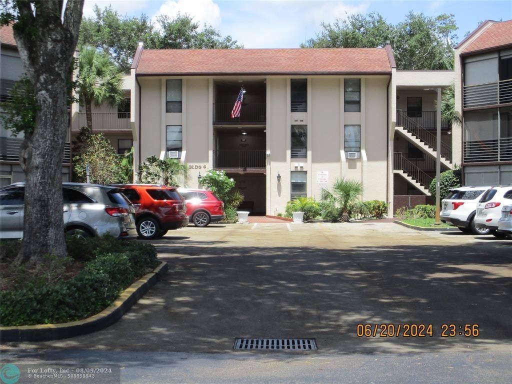 Tamarac, FL 33321,6751 N University Dr  #114