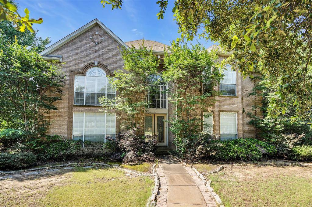 Southlake, TX 76092,415 Ravenaux Drive