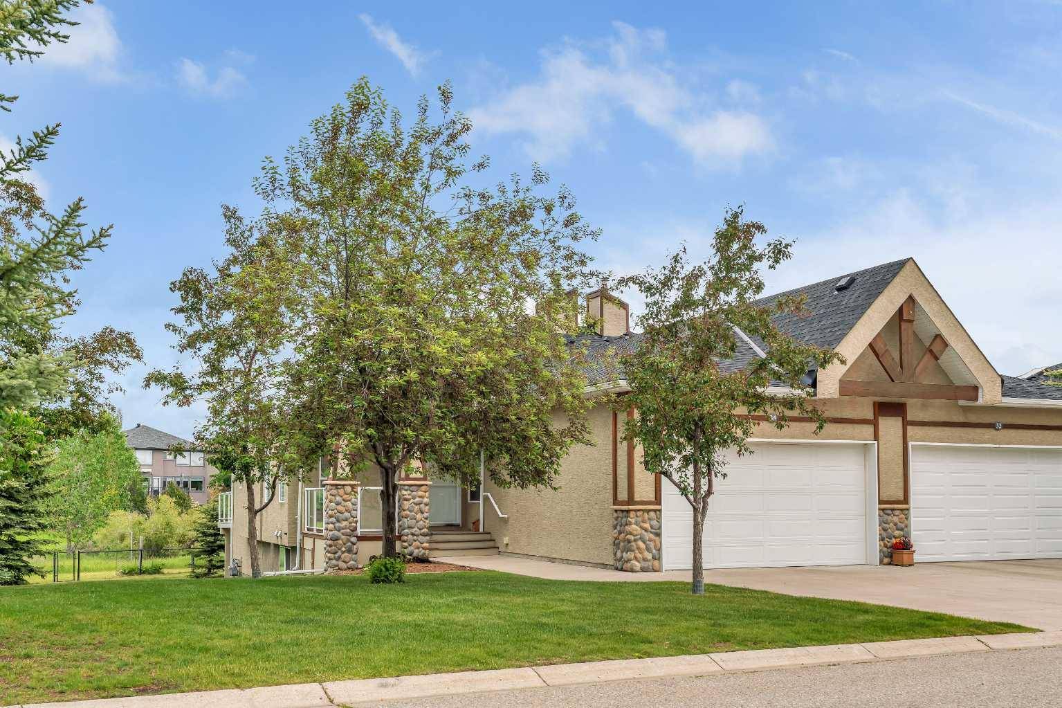 Okotoks, AB T1S2C4,34 Rowland LN