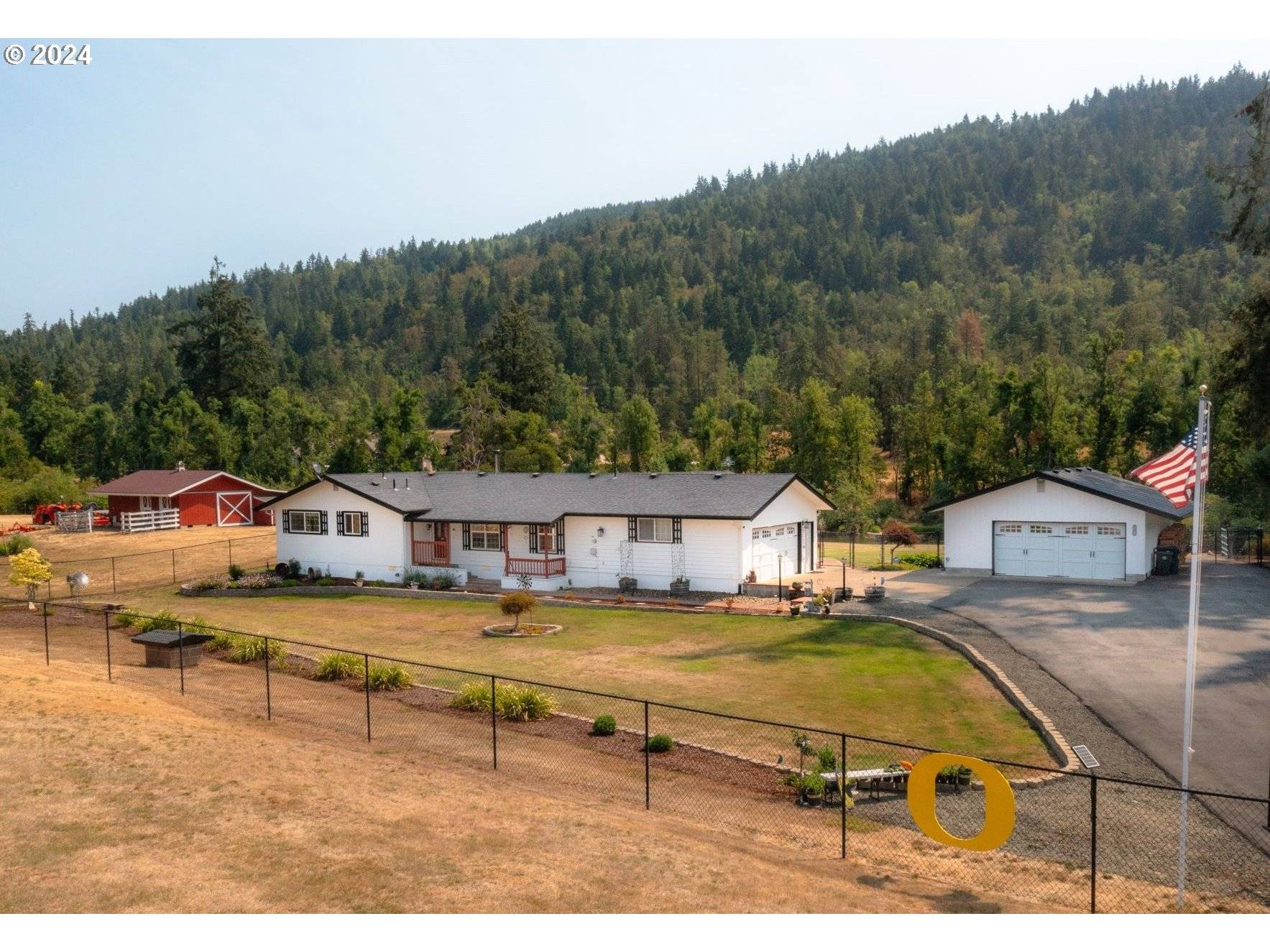 Creswell, OR 97426,81851 RIVER DR