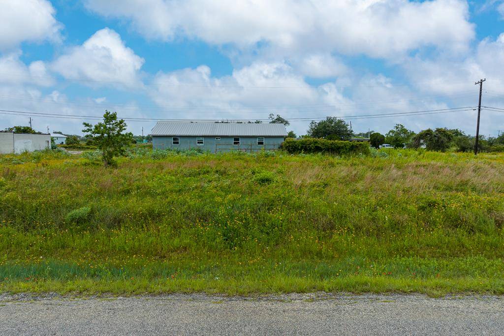 Rockport, TX 78382,150 Shady Oak Ln