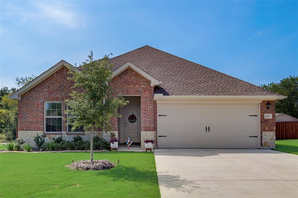 Kaufman, TX 75142,1617 Knoll Crest Drive