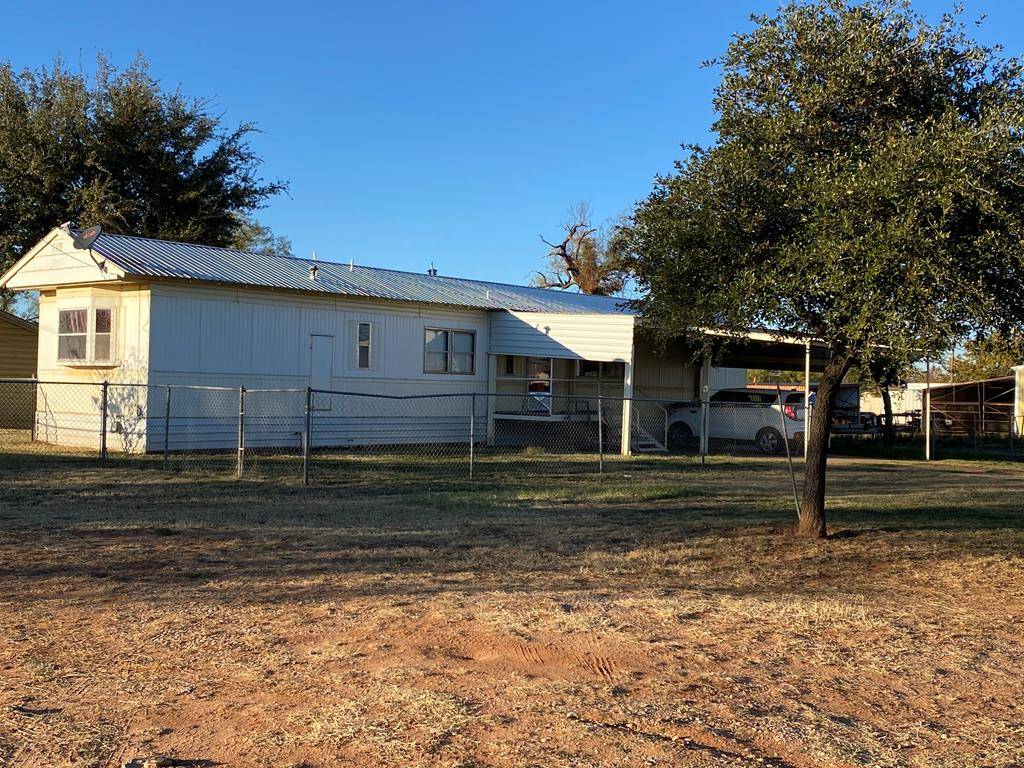 Robert Lee, TX 76945,217 Commerce St