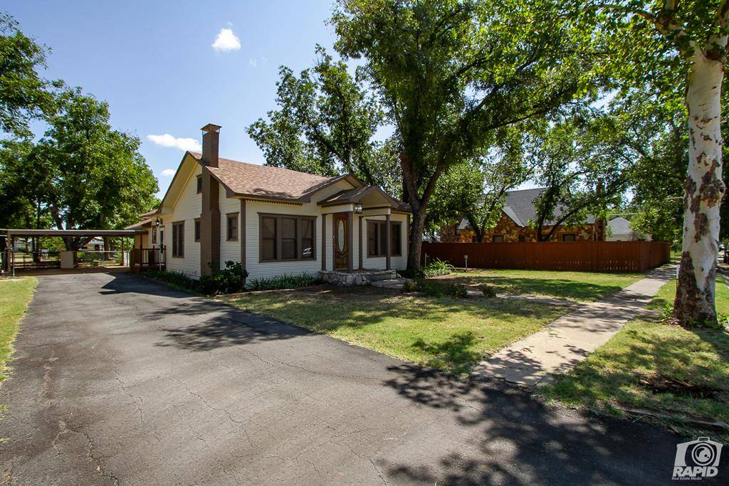 Bronte, TX 76933,315 S Washington St