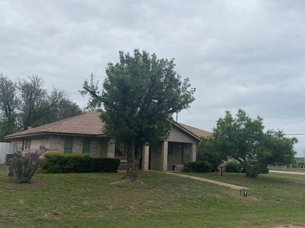 Robert Lee, TX 76945,2 W 15th St