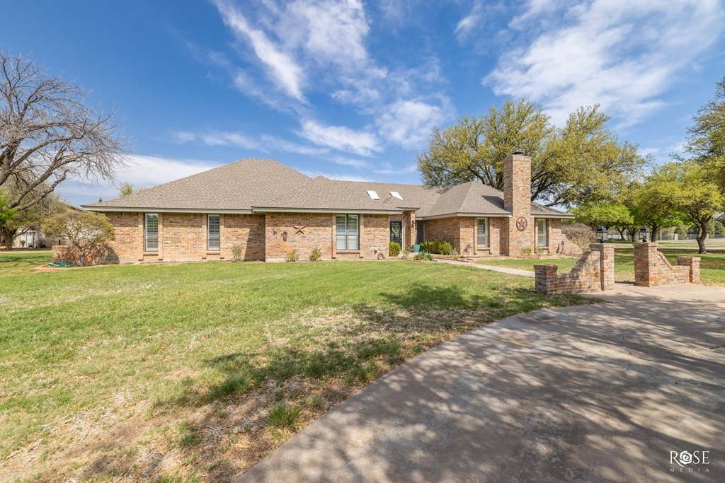 San Angelo, TX 76904,5820 Pecan Valley Lane