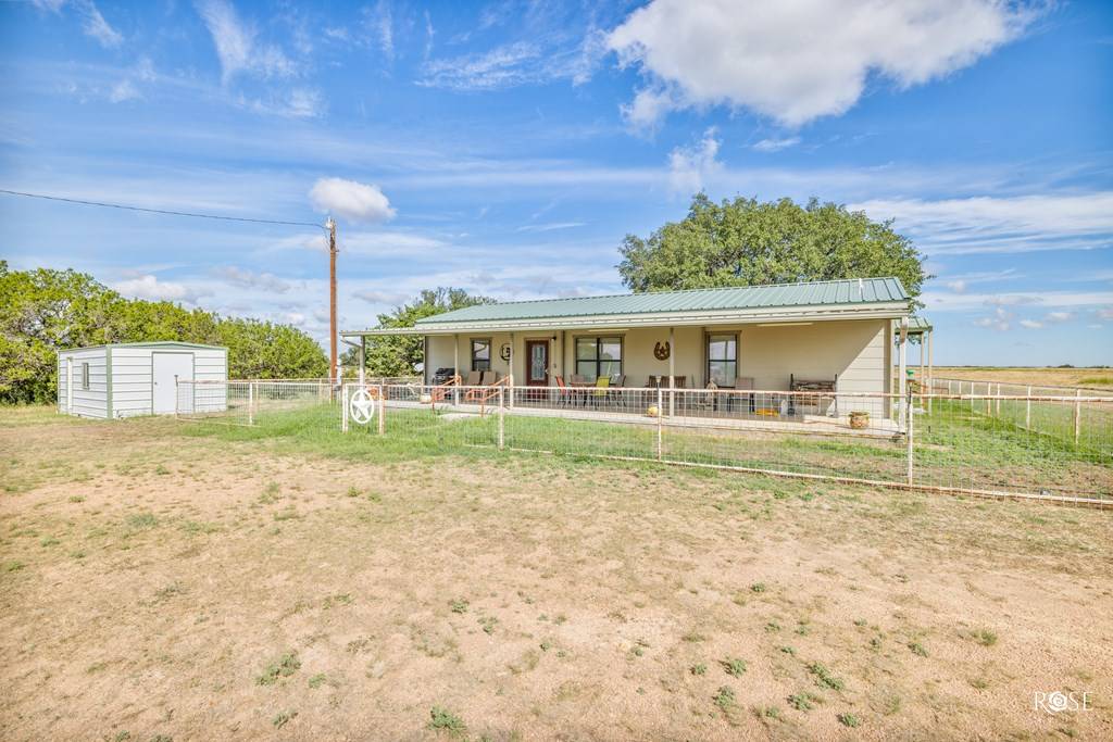 Hext, TX 76848,1044 Jacoby Lane