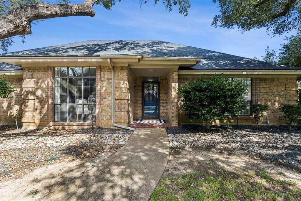 Cleburne, TX 76033,925 Canyon Drive