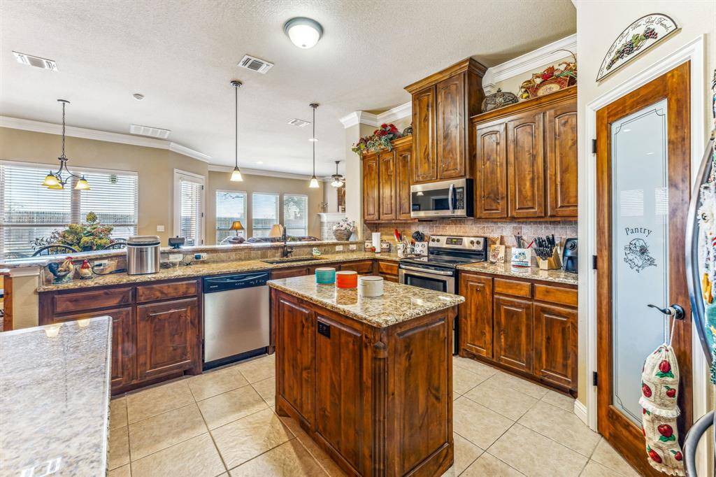 Granbury, TX 76049,2914 Willow Ridge Circle