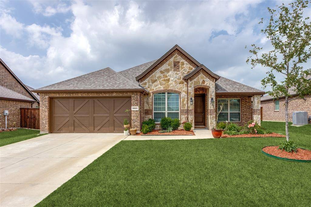 Little Elm, TX 75068,1324 Carlet Drive