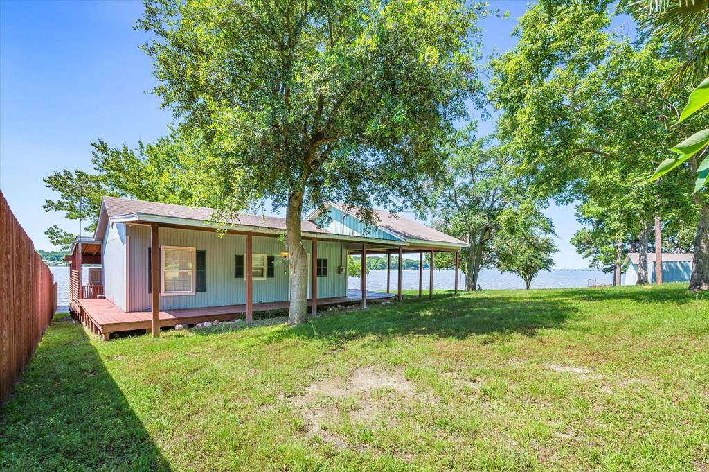 Mabank, TX 75156,218 Sailfish Drive