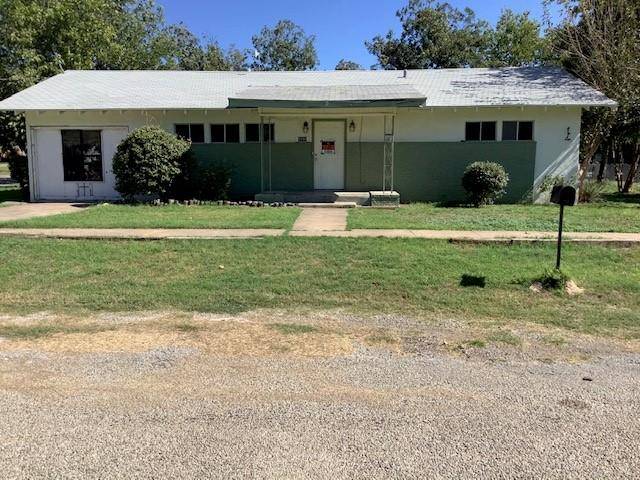 Brady, TX 76825,1006 N College St