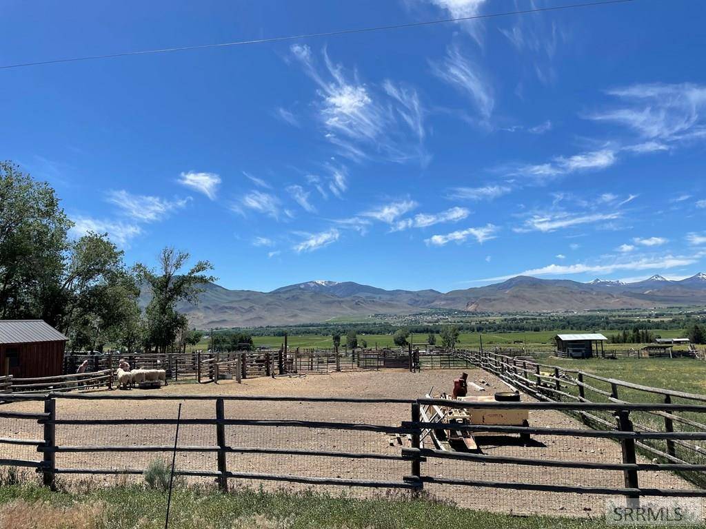 Challis, ID 83226,1096 Upper Hotsprings Road