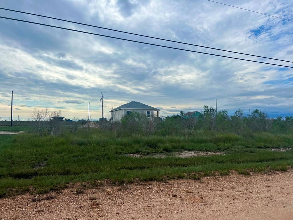 Rockport, TX 78382,99 Northview