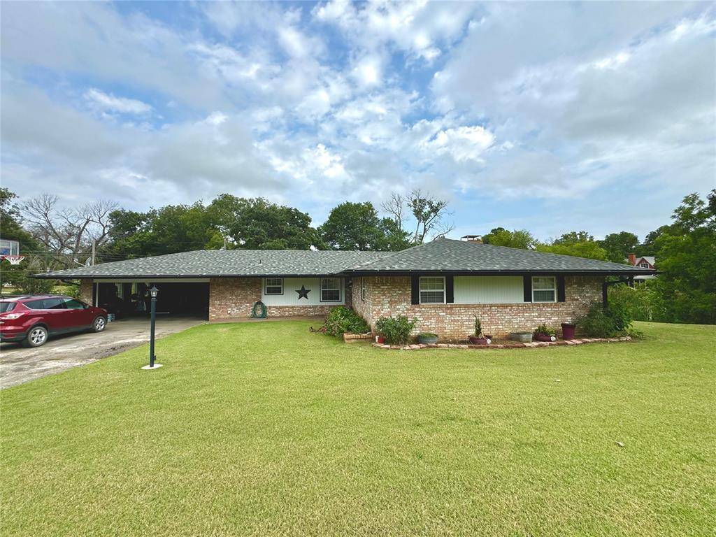 Wewoka, OK 74884,17 Tedford Way