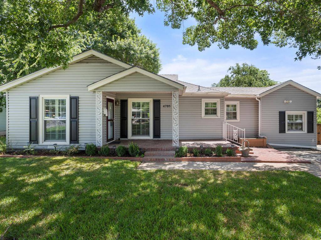 River Oaks, TX 76114,4705 Black Oak Lane