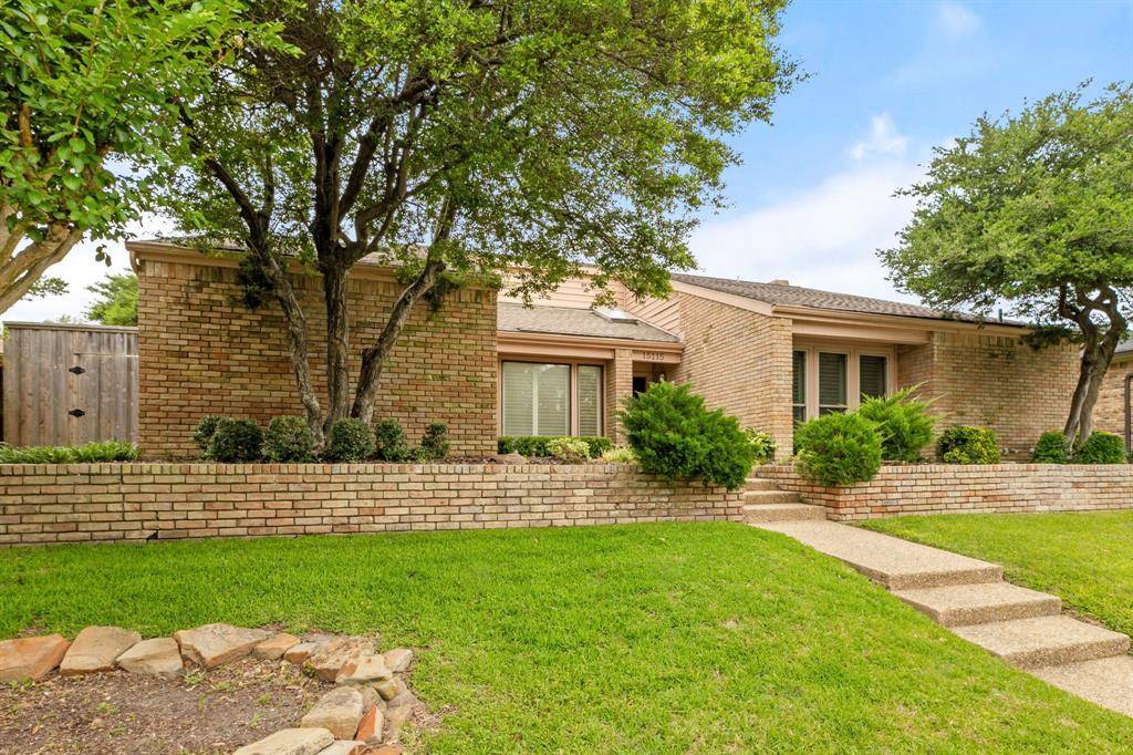 Dallas, TX 75248,15115 Cypress Hills Drive