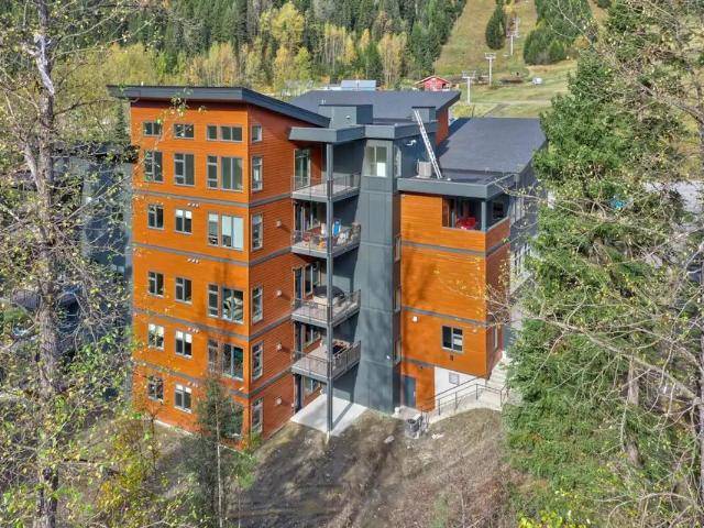 Kamloops, BC,302 1130 SUN PEAKS RD