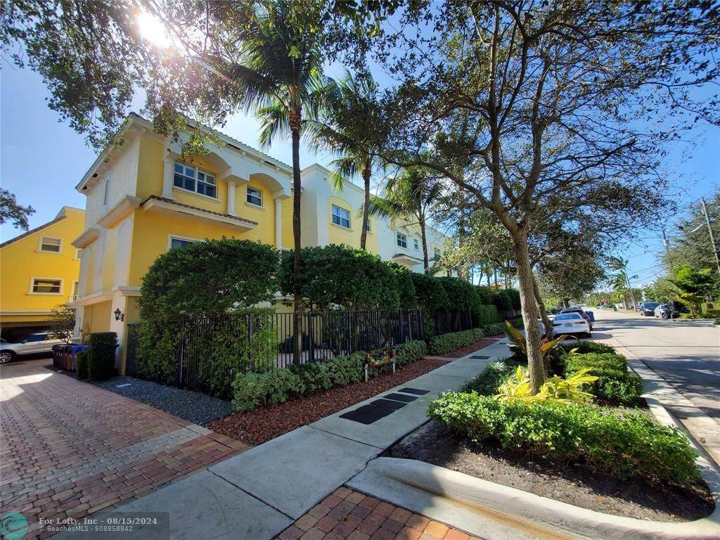 Fort Lauderdale, FL 33316,736 SE 12 COURT  #9