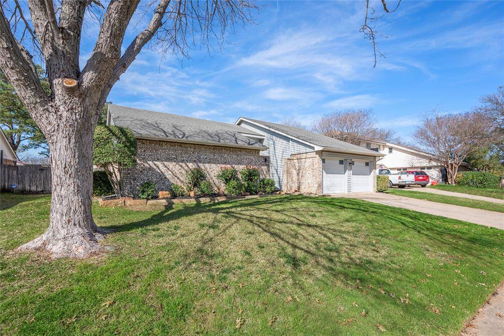 Bedford, TX 76021,3825 Horizon Drive