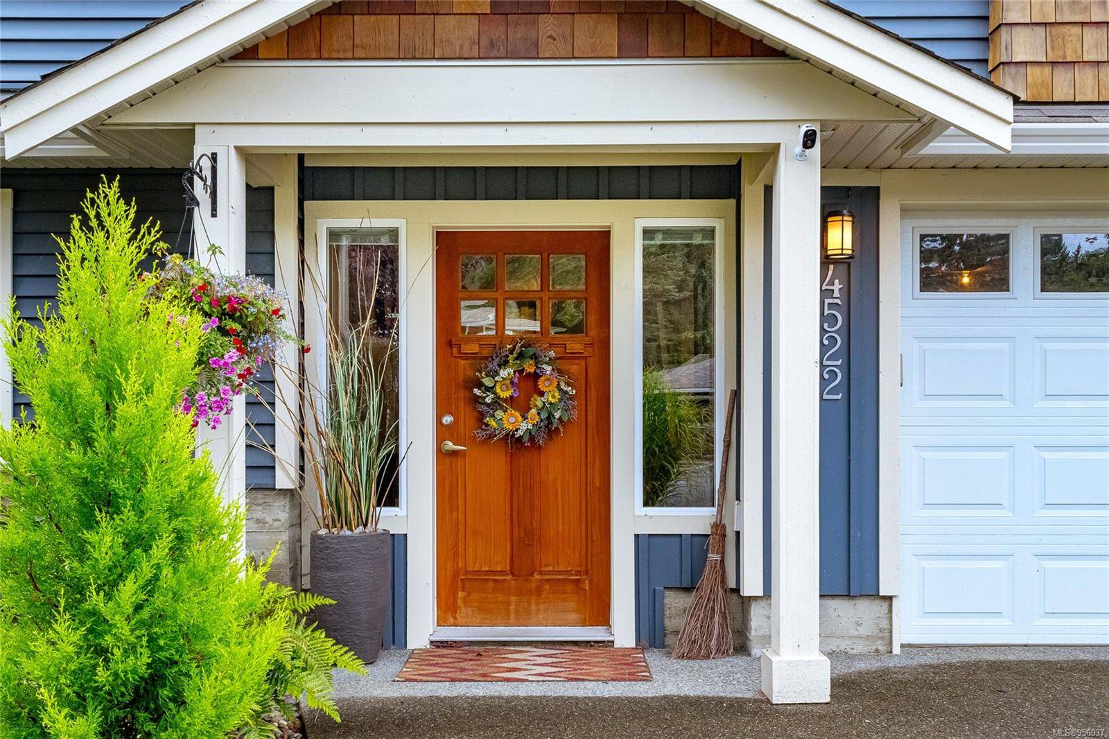 Cowichan Bay, BC V0R 1N2,4522 Buena Vista Pl