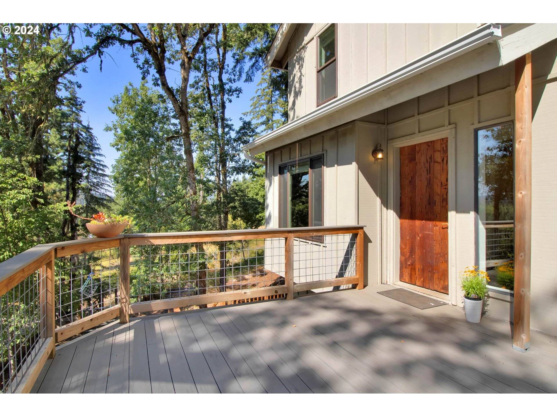 Eugene, OR 97405,85450 APPLETREE CT