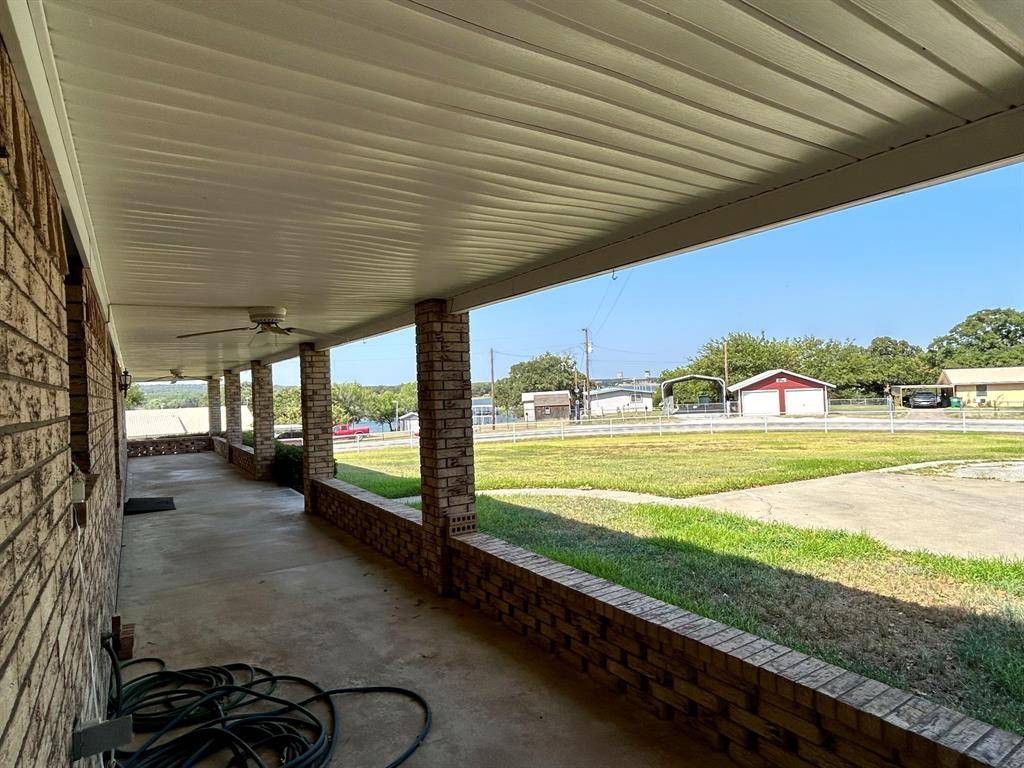 Bowie, TX 76230,435 Frontier Street