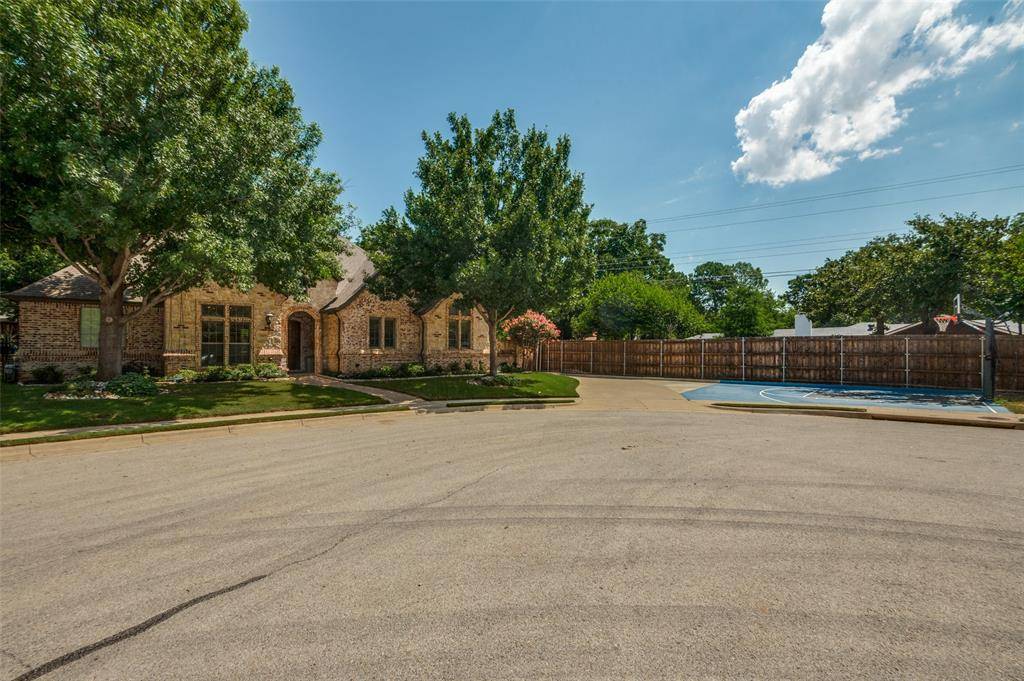 Grapevine, TX 76051,1858 Johnson Court