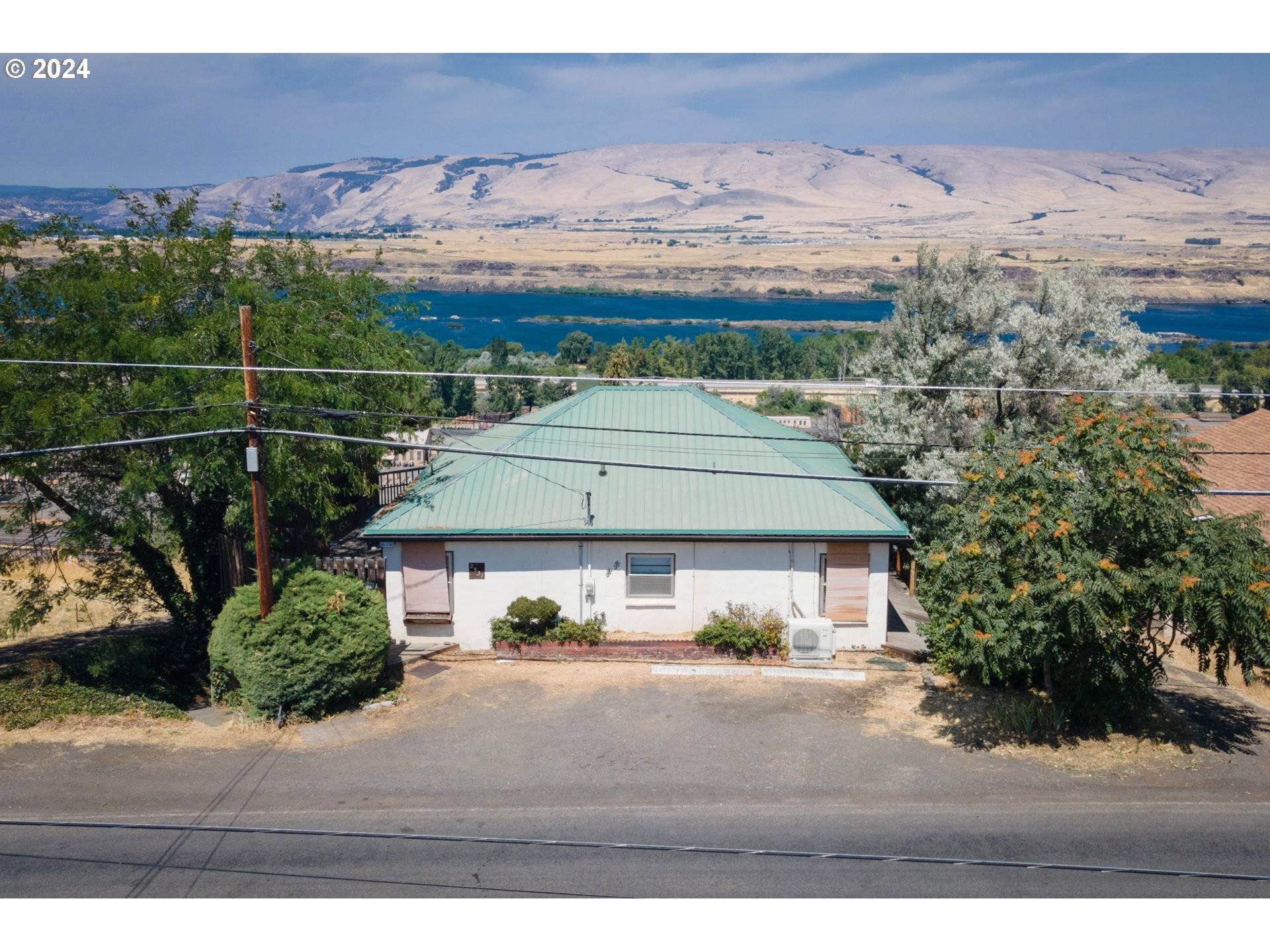 The Dalles, OR 97058,2531 OLD DUFUR RD