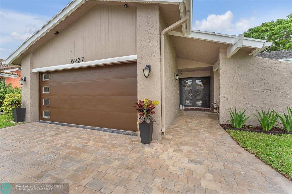 Tamarac, FL 33321,8227 Cassia Ter