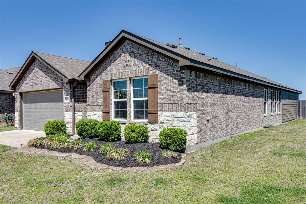 Forney, TX 75126,5160 Royal Springs Drive