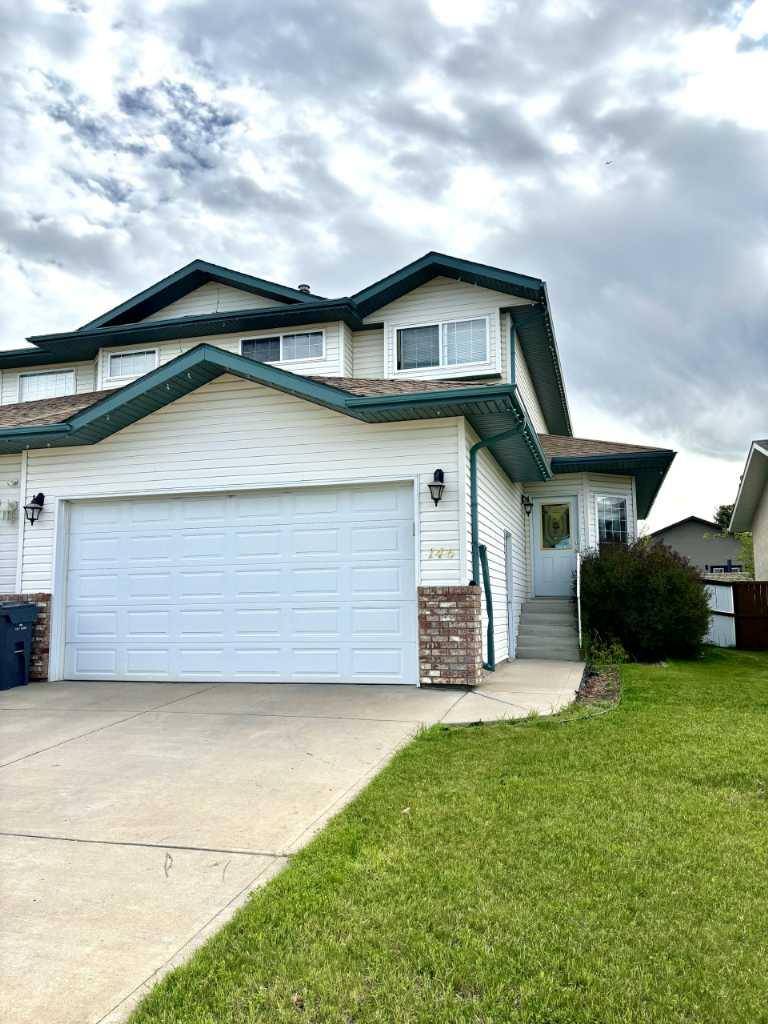 Red Deer, AB T4R 2P8,146 Andrews Close