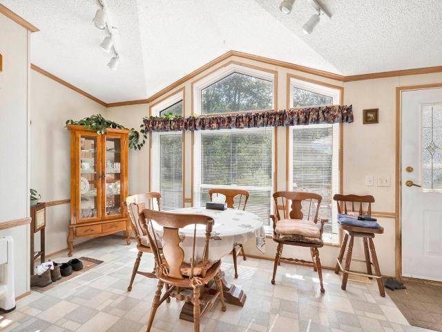 46 BLACKPOOL ROAD, Clearwater, BC V0E 1N2