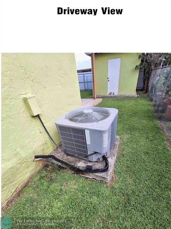 Miami, FL 33165,11021 SW 38th Ln #2