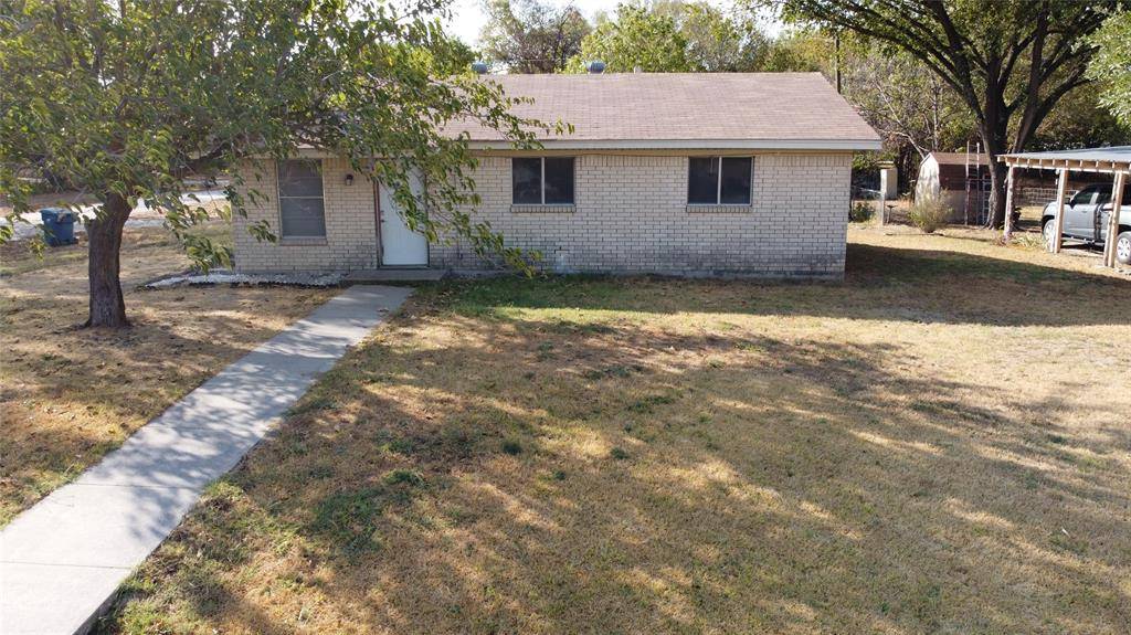 Coolidge, TX 76635,207 Jester Street