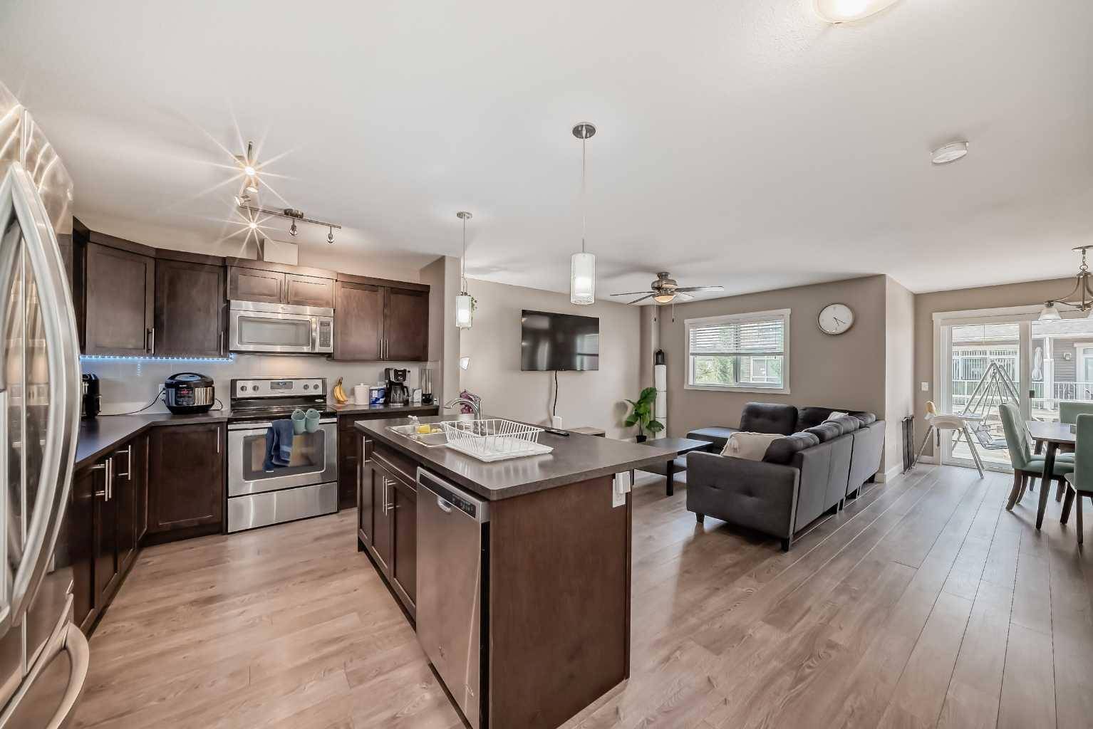 Calgary, AB T3N 0R7,921 Skyview Ranch GRV NE