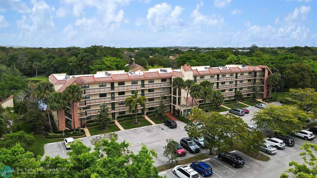 Coconut Creek, FL 33063,1734 Hammock Blvd  #302