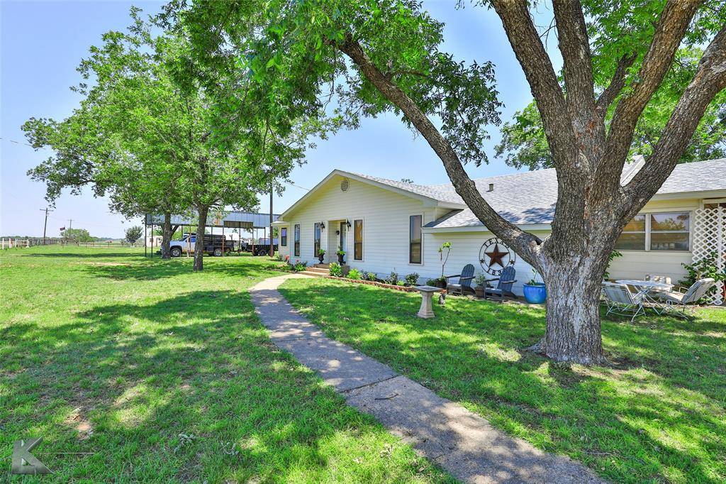 Wingate, TX 79566,817 S 153 Highway