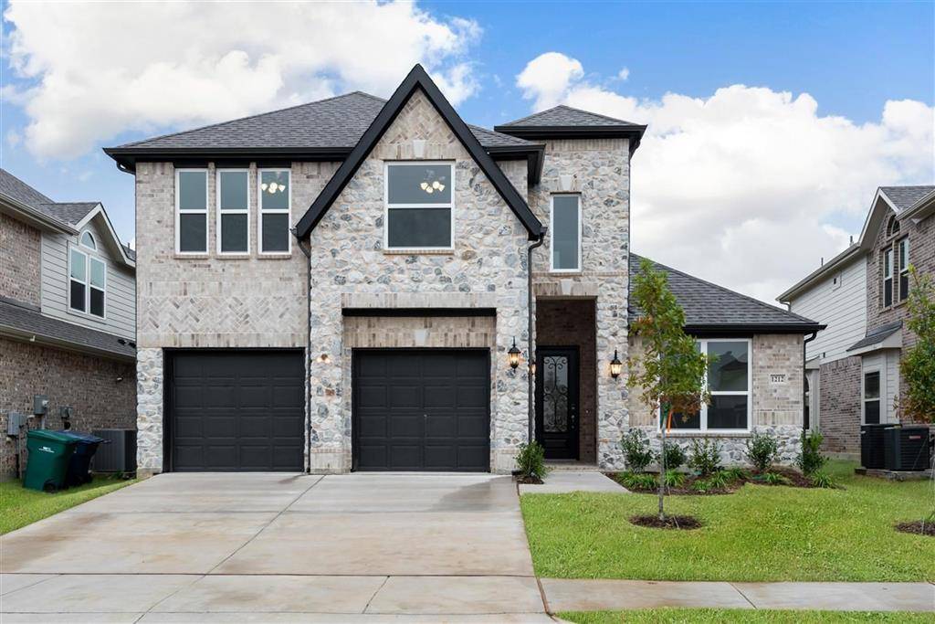 Little Elm, TX 75068,1212 Frisco Hills Boulevard