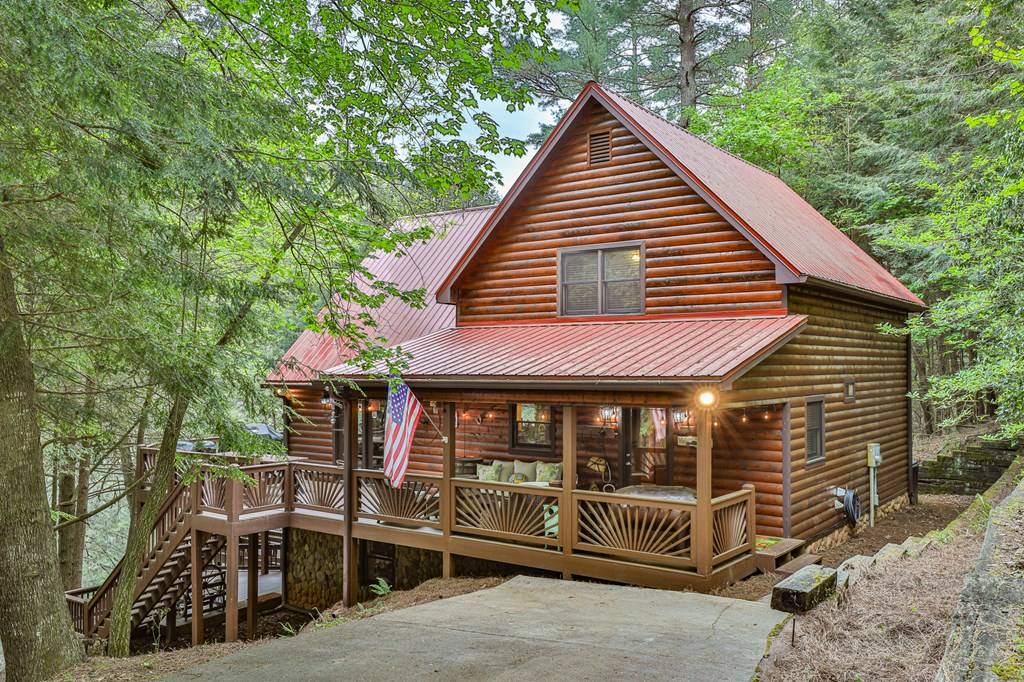 Ellijay, GA 30536,834 Indian Cave Road