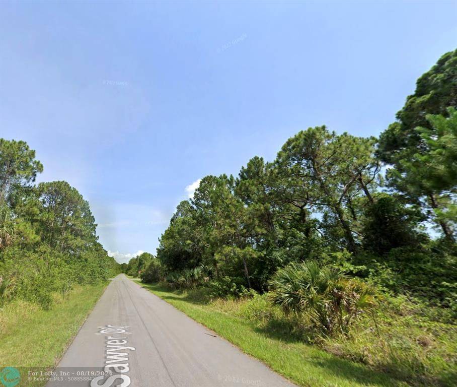 Other City - In The State Of Florida, FL 34288,SAWYER CIR