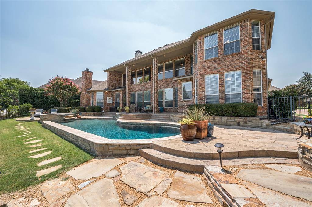 Mckinney, TX 75072,807 Creekline Way